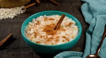 Canjica Cremosa com Coco e Amendoim