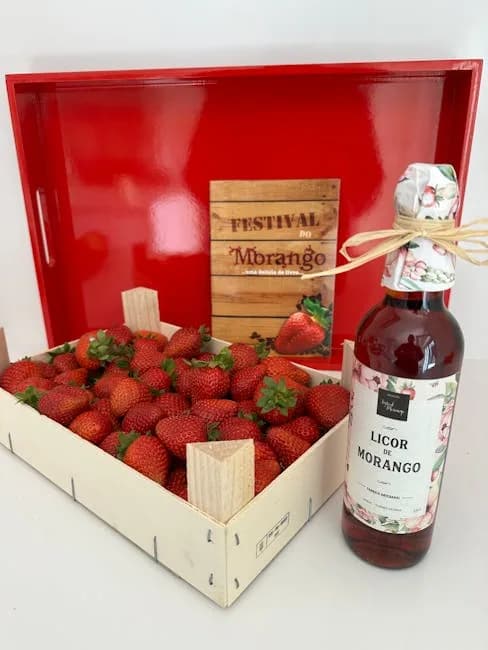 Deliciosa Pavlova de Morango: Uma Sobremesa Para Encantar