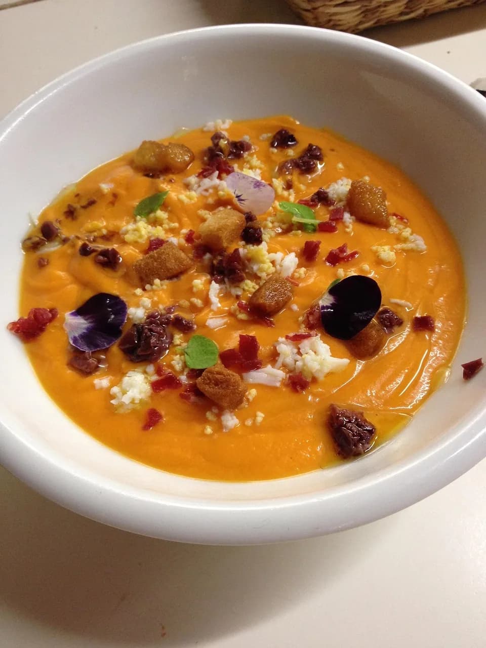 Salmorejo: O Refresco Espanhol que Você Precisa Conhecer