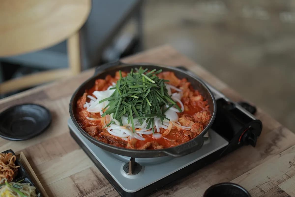 Bulgogi: O Saboroso Prato Coreano que Encanta o Brasil