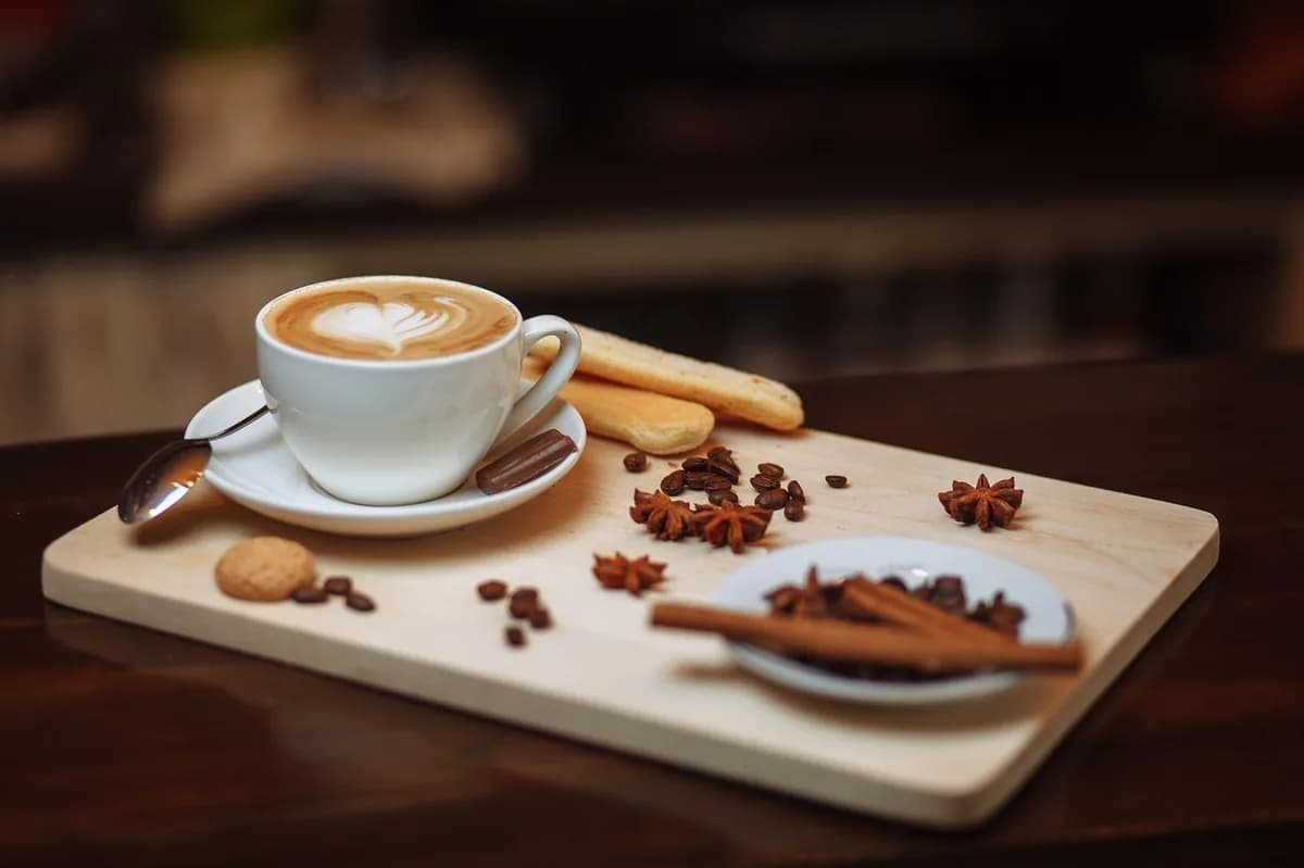Refrescante Cappuccino Gelado: O Sabor do Verão