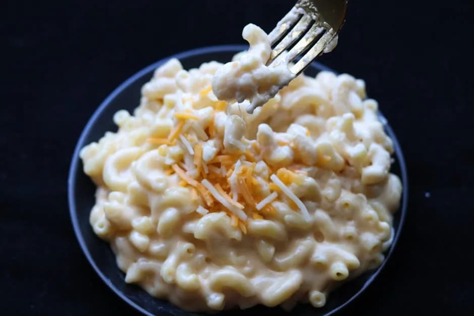 Mac and Cheese: Conforto em Cada Colherada