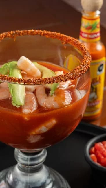 Salada de Mariscos Refrescante para o Verão