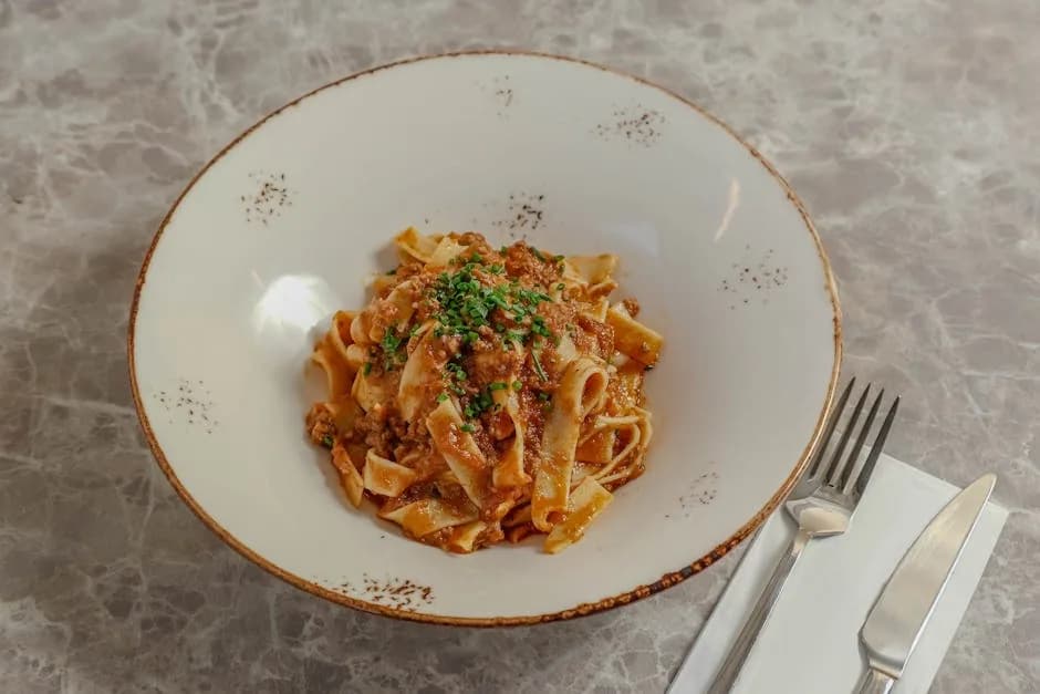 Talharim com Ragu de Costela