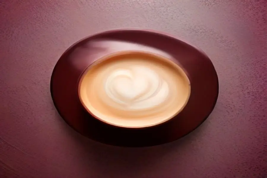 Café Cremoso: Latte Gelado de Bordo Salgado com Manteiga