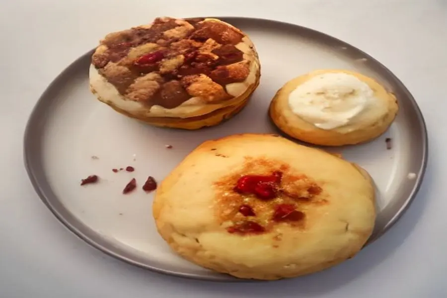 Scones Triplo Chocolate Malte & Flor de Sal: Doçura com Pincel Salino