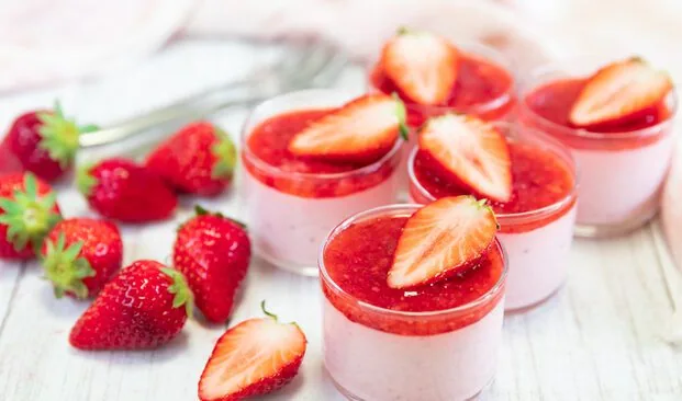 Mousse de Morango com 3 Ingredientes