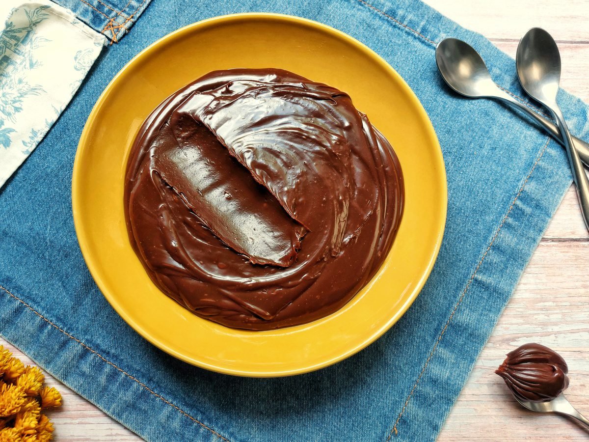 Delícia Saudável: Brigadeiro de Colher Fit