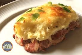 Linguiça com Purê: Sabor e Tradição na Sua Mesa