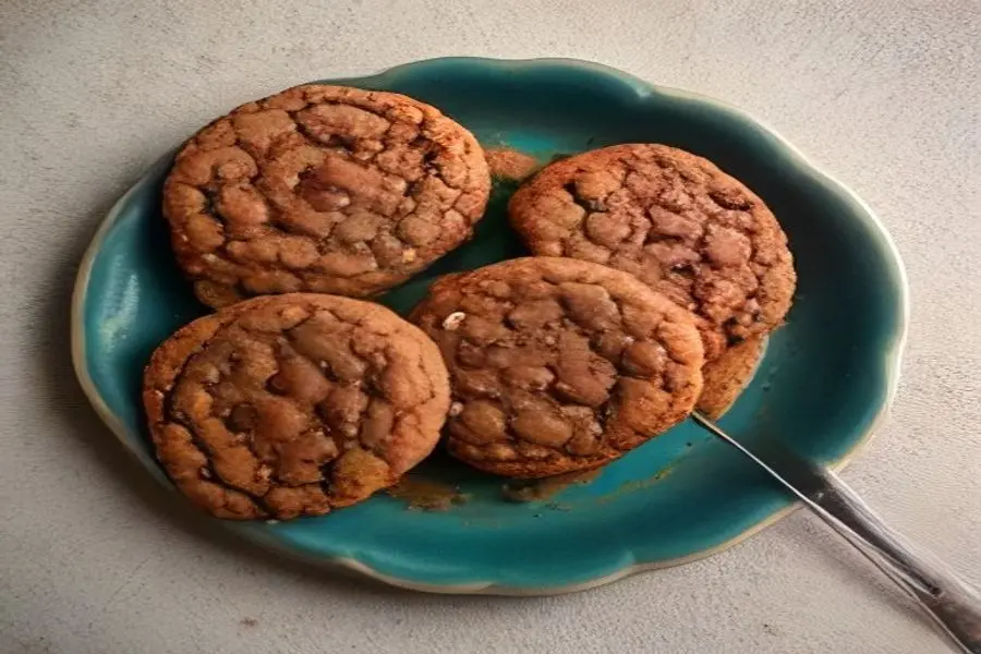 Cookies with a Brownie Heart: An Explosion of Textures and Flavor