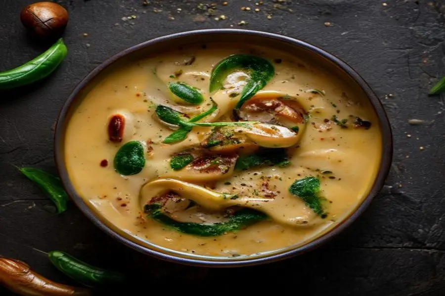 Cremosa Salsa Cheesy Jalapeño con Anacardos