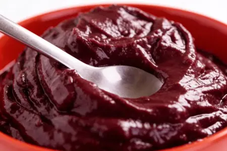 Açaí na Tigela: O Delicioso Verão Brasileiro