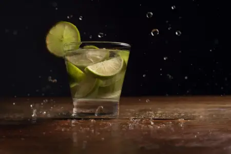 Caipirinha Tradicional: O Clássico Sabor Brasileiro