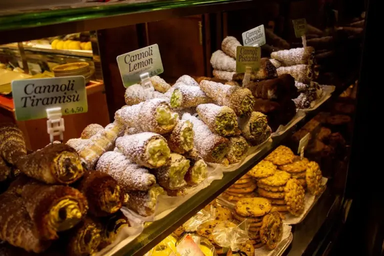 Cannoli