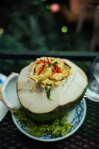 Frango ao Curry: Sabor Tropical e Aromático