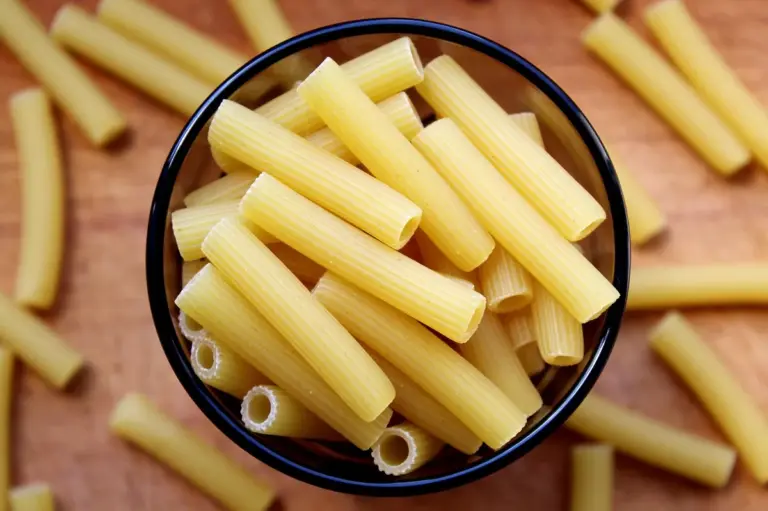 Rigatoni with Marinara Sauce: An Italo-Brazilian Delight